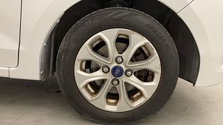 Used 2017 Ford Figo Titanium1.5 TDCi Diesel Manual tyres RIGHT FRONT TYRE RIM VIEW