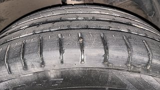 Used 2018 Maruti Suzuki Baleno Zeta AT Petrol Petrol Automatic tyres RIGHT FRONT TYRE TREAD VIEW