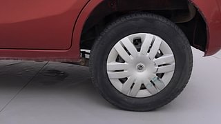 Used 2013 Maruti Suzuki Alto 800 Lxi Petrol Manual tyres LEFT REAR TYRE RIM VIEW