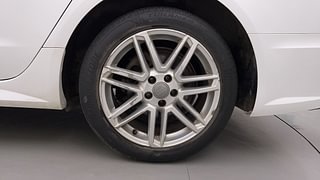 Used 2019 Audi A6 [2015-2019] 35 TDI S LINE Matrix Diesel Automatic tyres LEFT REAR TYRE RIM VIEW