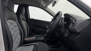 Used 2019 Renault Kwid [2017-2019] RXT 1.0 SCE Special (O) Petrol Manual interior RIGHT SIDE FRONT DOOR CABIN VIEW