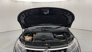Used 2019 Mahindra XUV500 W9 Diesel Manual engine ENGINE & BONNET OPEN FRONT VIEW
