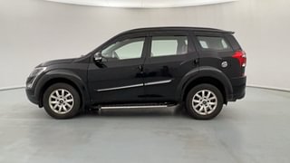 Used 2019 Mahindra XUV500 W9 Diesel Manual exterior LEFT SIDE VIEW