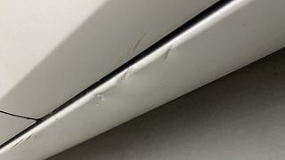 Used 2013 Maruti Suzuki Swift Dzire VXI Petrol Manual dents MINOR DENT