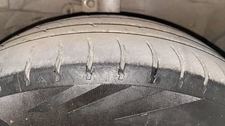 Used 2017 Ford Figo Titanium1.5 TDCi Diesel Manual tyres RIGHT FRONT TYRE TREAD VIEW