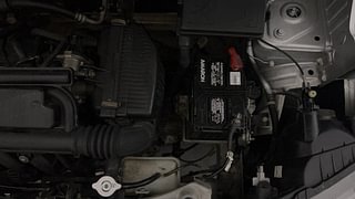 Used 2019 Renault Kwid [2017-2019] RXT 1.0 SCE Special (O) Petrol Manual engine ENGINE LEFT SIDE VIEW