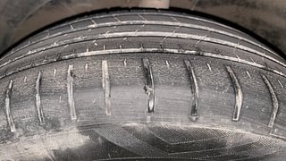 Used 2018 Maruti Suzuki Baleno Zeta AT Petrol Petrol Automatic tyres LEFT FRONT TYRE TREAD VIEW