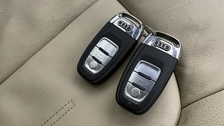 Used 2019 Audi A6 [2015-2019] 35 TDI S LINE Matrix Diesel Automatic extra CAR KEY VIEW