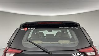 Used 2019 Mahindra XUV500 W9 Diesel Manual exterior BACK WINDSHIELD VIEW