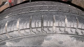 Used 2013 Maruti Suzuki Alto 800 Lxi Petrol Manual tyres RIGHT REAR TYRE TREAD VIEW