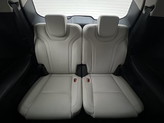 Used 2021 Mahindra XUV700 AX 7 Petrol AT Luxury Pack 7 STR Petrol Automatic interior THIRD ROW SEAT