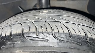 Used 2020 Hyundai New Santro 1.1 Magna AMT Petrol Automatic tyres RIGHT FRONT TYRE TREAD VIEW