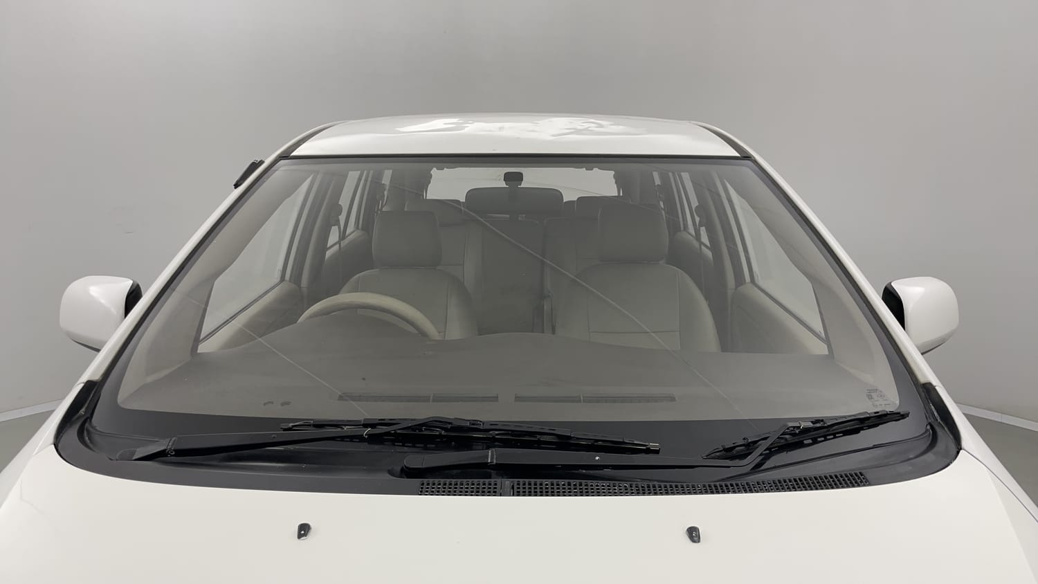 New Toyota Innova exterior FRONT WINDSHIELD VIEW