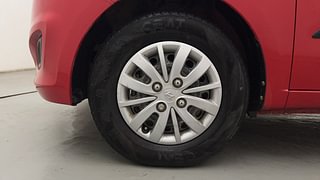 Used 2013 Hyundai i10 [2010-2016] Magna 1.2 Petrol Petrol Manual tyres LEFT FRONT TYRE RIM VIEW