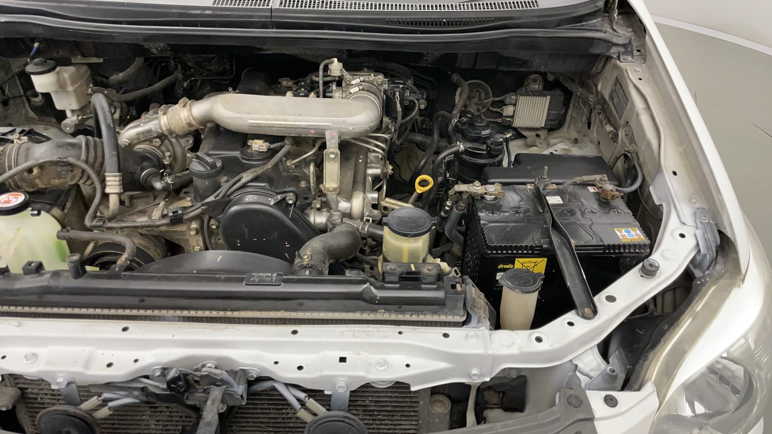 New Toyota Innova engine ENGINE LEFT SIDE VIEW