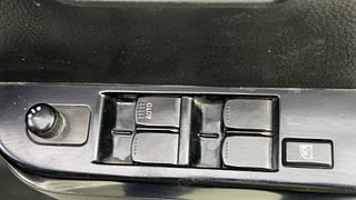 Used 2017 Maruti Suzuki Wagon R 1.0 [2010-2019] VXi Petrol Manual top_features Power windows