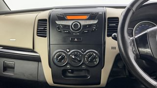 Used 2017 Maruti Suzuki Wagon R 1.0 [2010-2019] VXi Petrol Manual top_features Integrated 2din audio