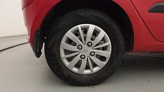 Used 2013 Hyundai i10 [2010-2016] Magna 1.2 Petrol Petrol Manual tyres RIGHT REAR TYRE RIM VIEW