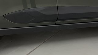 Used 2023 Tata Nexon XZA Plus Dual Tone Roof Optional Diesel AMT Diesel Automatic dents MINOR SCRATCH