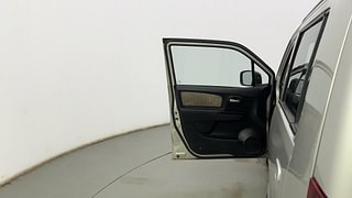 Used 2017 Maruti Suzuki Wagon R 1.0 [2010-2019] VXi Petrol Manual interior LEFT FRONT DOOR OPEN VIEW