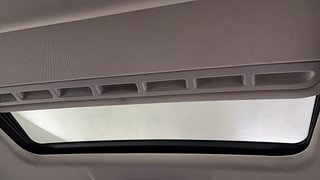 Used 2023 Tata Nexon XZA Plus Dual Tone Roof Optional Diesel AMT Diesel Automatic top_features Sunroof