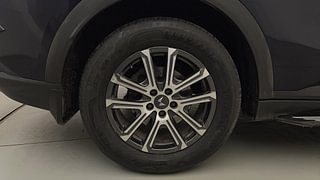 Used 2021 Mahindra XUV700 AX 7 Petrol AT Luxury Pack 7 STR Petrol Automatic tyres RIGHT REAR TYRE RIM VIEW