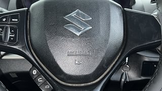 Used 2018 Maruti Suzuki Vitara Brezza [2016-2020] ZDi Diesel Manual top_features Airbags