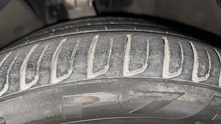 Used 2018 BMW 5 Series [2017-2021] 520d Luxury Line Diesel Automatic tyres RIGHT FRONT TYRE TREAD VIEW