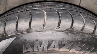Used 2015 Hyundai Xcent S 1.1 CRDi (O) Diesel Manual tyres RIGHT REAR TYRE TREAD VIEW