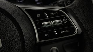 Used 2021 Kia Seltos HTK Plus G Petrol Manual top_features Cruise control