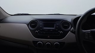 Used 2015 Hyundai Xcent S 1.1 CRDi (O) Diesel Manual top_features Integrated (in-dash) music system
