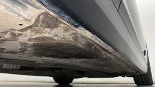 Used 2018 BMW 5 Series [2017-2021] 520d Luxury Line Diesel Automatic extra REAR RIGHT UNDERBODY VIEW