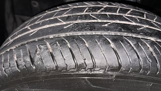 Used 2022 Renault Kiger RXZ Turbo CVT Petrol Automatic tyres LEFT FRONT TYRE TREAD VIEW