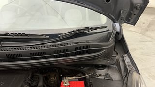 Used 2014 Hyundai Xcent S (O) Petrol Petrol Manual engine ENGINE LEFT SIDE HINGE & APRON VIEW