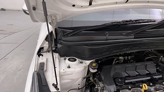 Used 2020 Kia Seltos HTX IVT G Petrol Automatic engine ENGINE RIGHT SIDE HINGE & APRON VIEW
