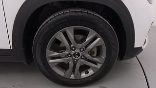 Used 2020 Kia Seltos HTX IVT G Petrol Automatic tyres RIGHT FRONT TYRE RIM VIEW