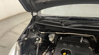 Used 2018 Maruti Suzuki Celerio ZXI AMT Petrol Automatic engine ENGINE RIGHT SIDE HINGE & APRON VIEW