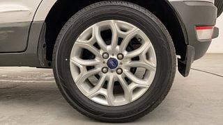 Used 2015 Ford EcoSport Titanium 1.5 Ti-VCT AT Petrol Automatic tyres LEFT REAR TYRE RIM VIEW