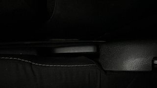 Used 2020 Renault Kwid RXL Petrol Manual top_features Driver height adjustable seat