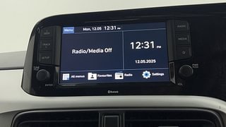 Used 2021 Hyundai Grand i10 Nios Sportz 1.2 Kappa VTVT CNG Petrol+cng Manual top_features Integrated (in-dash) music system