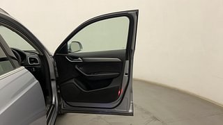 Used 2017 Audi Q3 35 TDI quattro Technology Diesel Automatic interior RIGHT FRONT DOOR OPEN VIEW