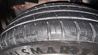 Used 2020 Renault Kwid RXL Petrol Manual tyres LEFT FRONT TYRE TREAD VIEW