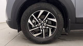 Used 2024 Mahindra XUV 3XO AX5 1.2 Petrol AT Petrol Automatic tyres LEFT FRONT TYRE RIM VIEW