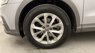 Used 2017 Audi Q3 35 TDI quattro Technology Diesel Automatic tyres LEFT FRONT TYRE RIM VIEW