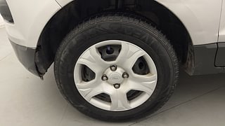 Used 2016 Ford EcoSport Trend 1.5L Ti-VCT Petrol Manual tyres LEFT FRONT TYRE RIM VIEW
