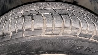 Used 2018 Tata Tiago [2016-2020] Revotron XZ Petrol Manual tyres RIGHT FRONT TYRE TREAD VIEW