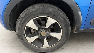 Used 2019 Tata Nexon [2017-2020] XZA Plus Dual Tone Roof AMT Petrol Petrol Automatic tyres LEFT FRONT TYRE RIM VIEW