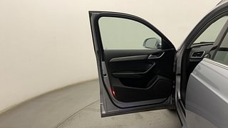 Used 2017 Audi Q3 35 TDI quattro Technology Diesel Automatic interior LEFT FRONT DOOR OPEN VIEW