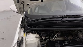 Used 2016 Hyundai Fluidic Verna 4S [2015-2018] 1.6 VTVT SX Petrol Manual engine ENGINE RIGHT SIDE HINGE & APRON VIEW