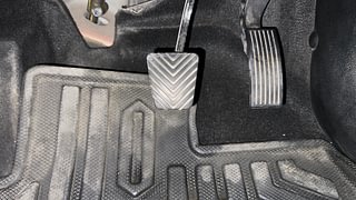 Used 2021 Kia Sonet HTX 1.0 iMT Petrol Manual interior PEDALS VIEW